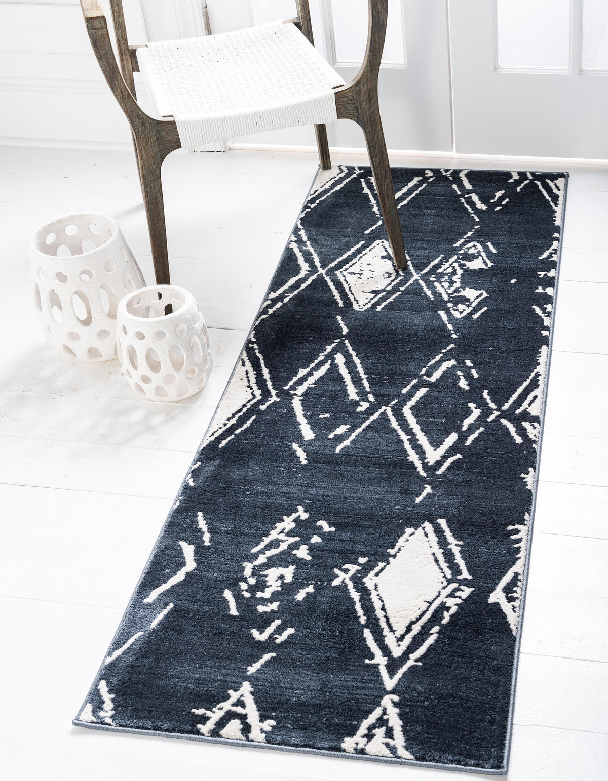 Jakobe - Faded Diamond Pattern Rug